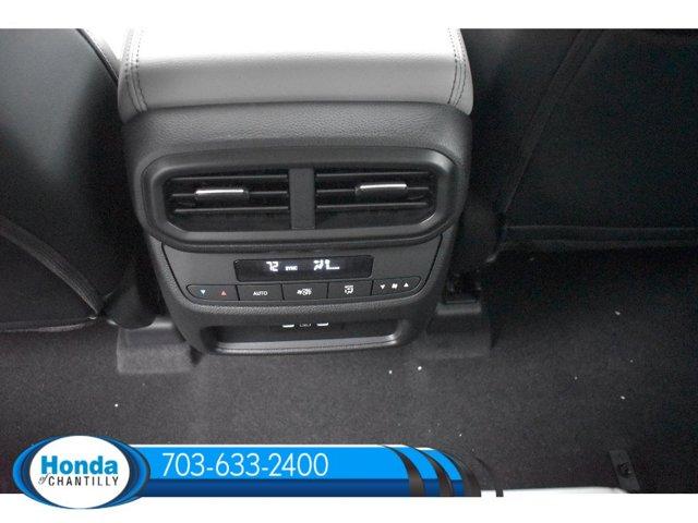 new 2025 Honda Pilot car, priced at $47,050