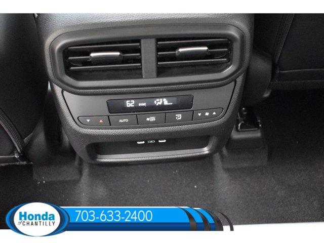 new 2025 Honda Pilot car, priced at $47,050