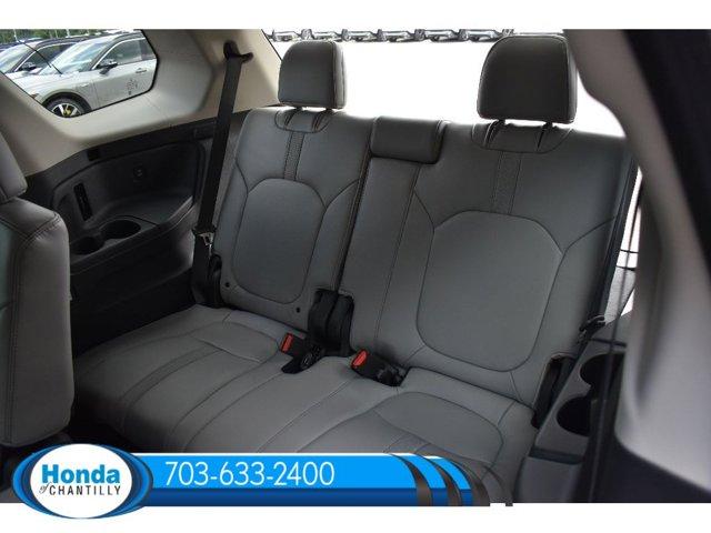 new 2025 Honda Pilot car, priced at $47,050