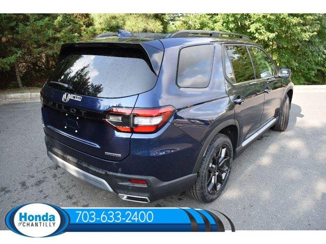 new 2025 Honda Pilot car, priced at $52,995