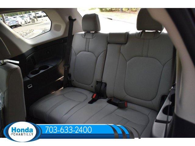 new 2025 Honda Pilot car, priced at $52,995