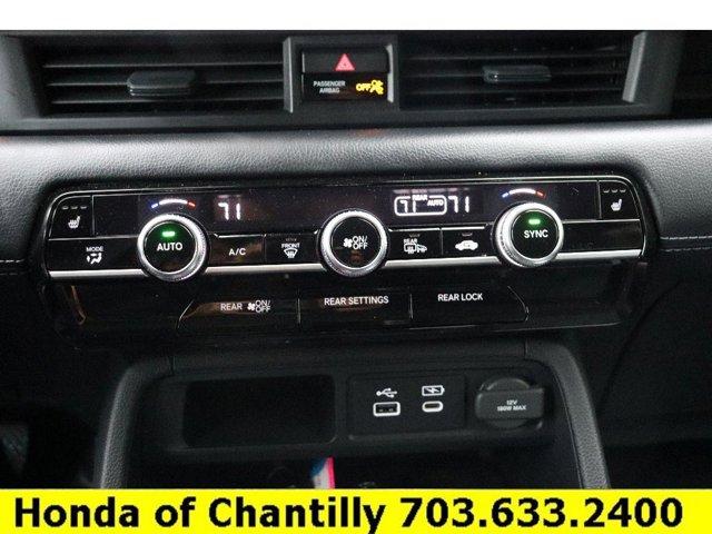 used 2025 Honda Pilot car, priced at $42,621