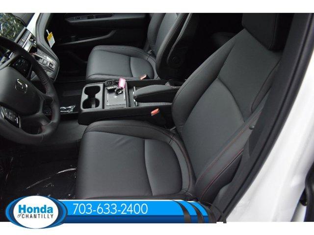 new 2025 Honda Odyssey car, priced at $45,275