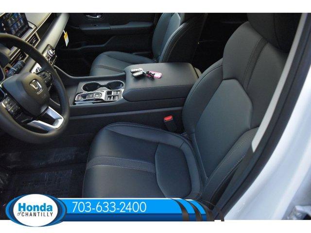 new 2025 Honda Pilot car, priced at $47,505
