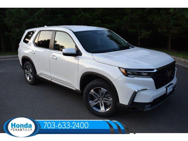 new 2025 Honda Pilot car, priced at $47,505