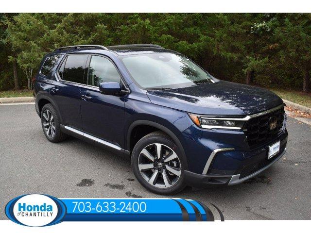 new 2025 Honda Pilot car, priced at $51,095
