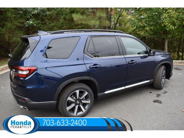 new 2025 Honda Pilot car, priced at $51,095