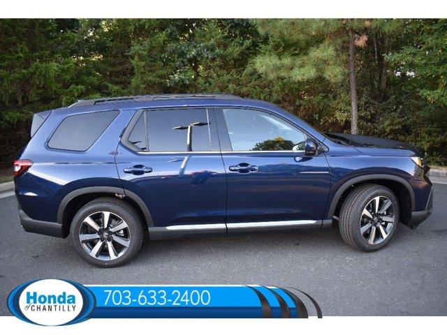 new 2025 Honda Pilot car, priced at $51,095