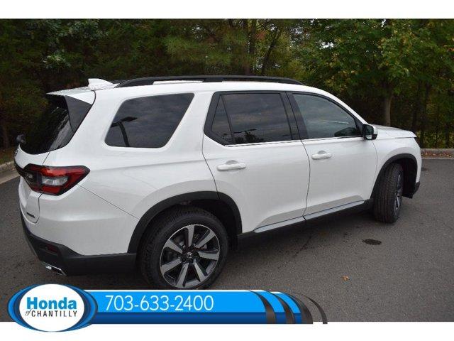 new 2025 Honda Pilot car, priced at $51,550