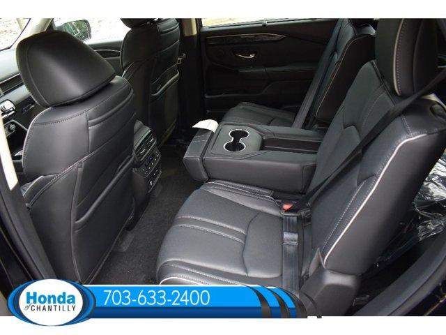 new 2025 Honda Pilot car, priced at $54,530