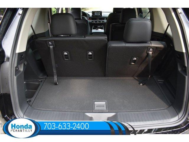 new 2025 Honda Pilot car, priced at $54,530