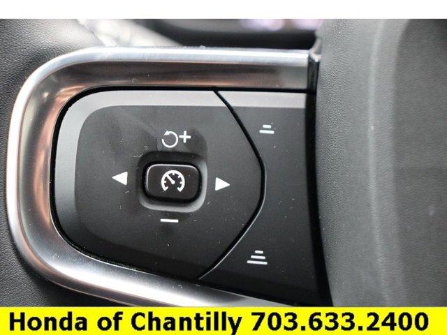 used 2022 Volvo XC40 car, priced at $30,981