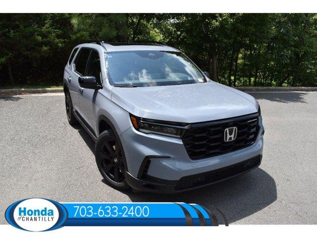new 2025 Honda Pilot car, priced at $56,485