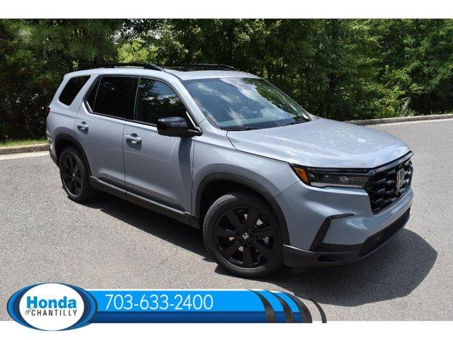 new 2025 Honda Pilot car, priced at $56,485