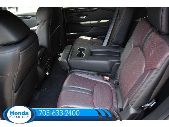 new 2025 Honda Pilot car, priced at $56,485