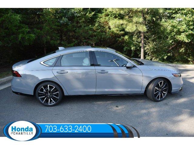 new 2025 Honda Accord Hybrid car, priced at $40,905