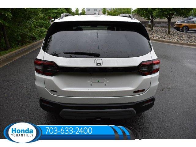 new 2025 Honda Pilot car, priced at $51,305