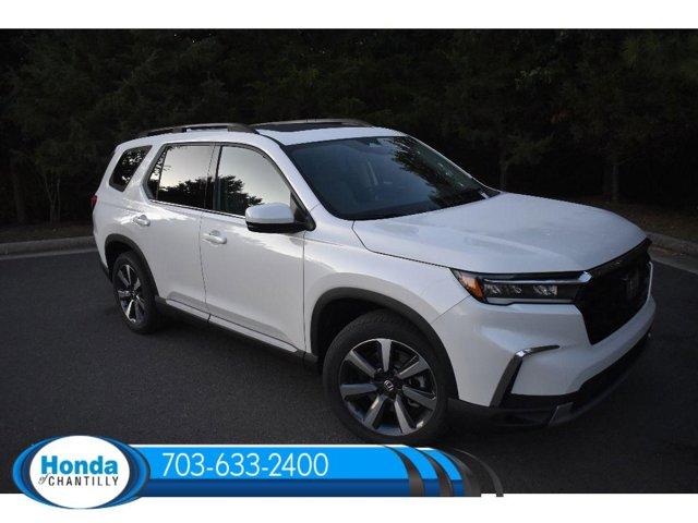 new 2025 Honda Pilot car, priced at $51,550