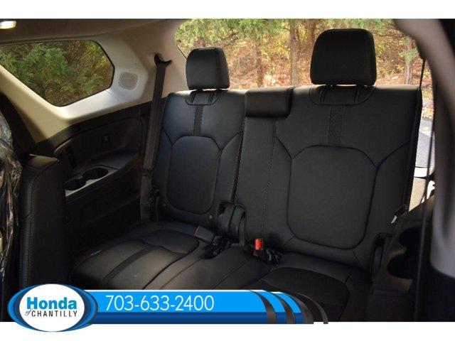 new 2025 Honda Pilot car, priced at $51,550