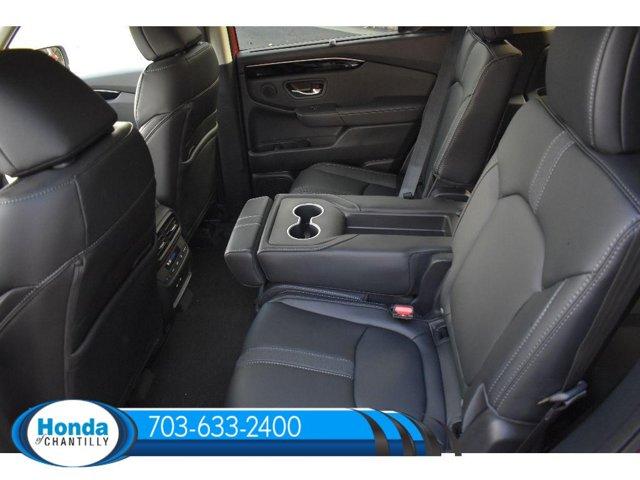 new 2025 Honda Pilot car, priced at $51,550