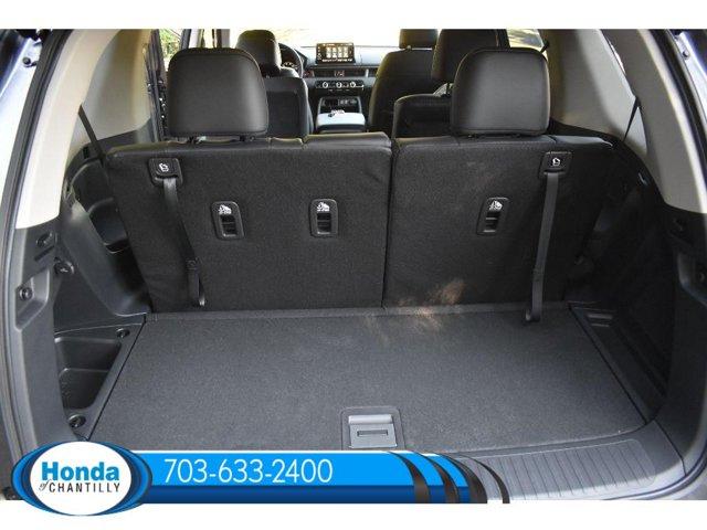 new 2025 Honda Pilot car, priced at $51,095