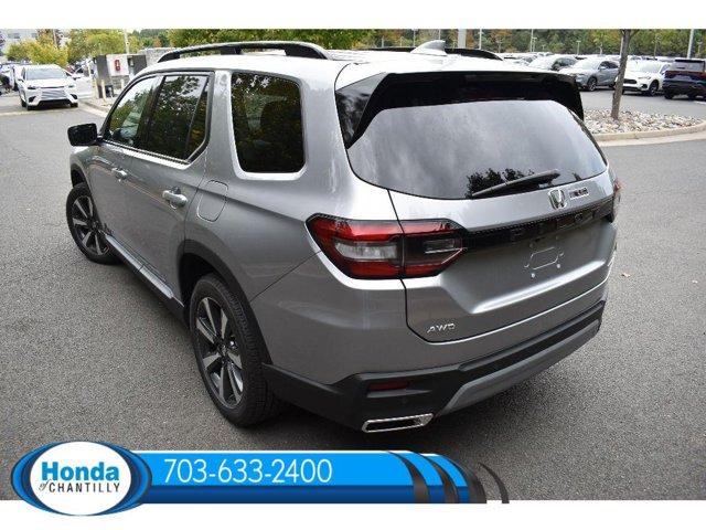 new 2025 Honda Pilot car, priced at $51,095