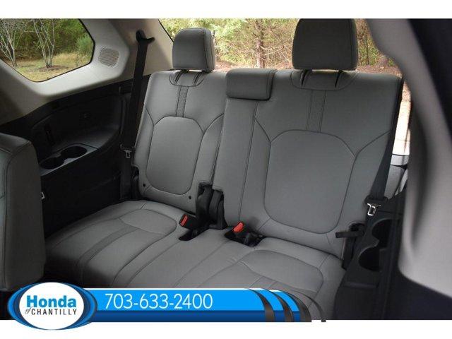 new 2025 Honda Pilot car, priced at $51,095