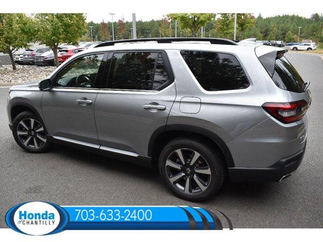 new 2025 Honda Pilot car, priced at $51,095