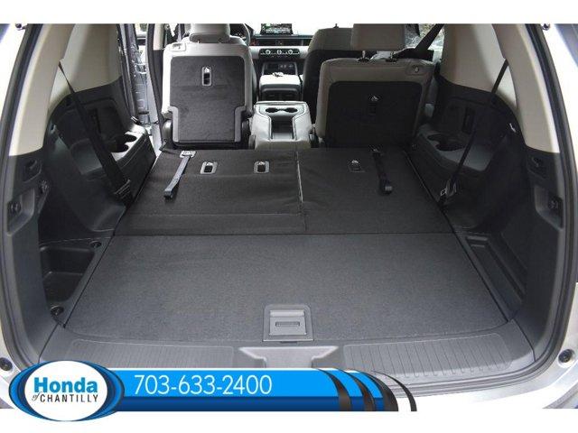 new 2025 Honda Pilot car, priced at $51,095