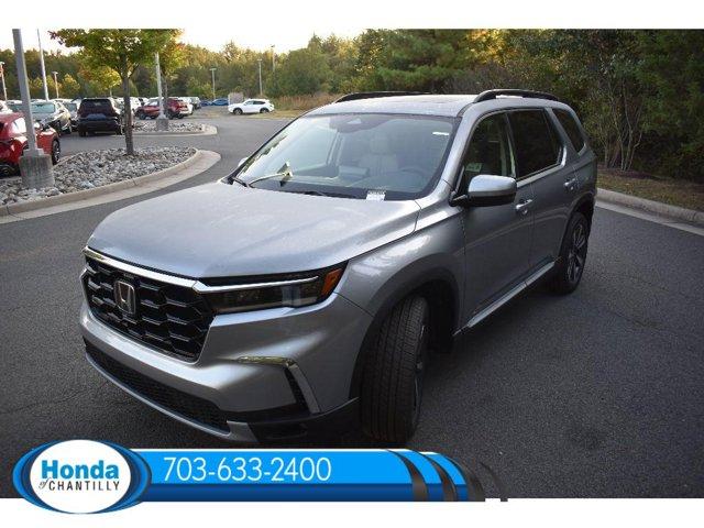 new 2025 Honda Pilot car, priced at $51,095