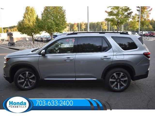 new 2025 Honda Pilot car, priced at $51,095