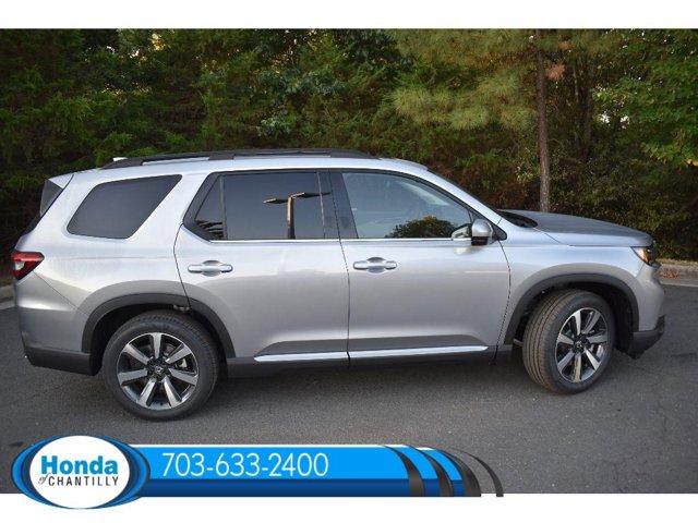 new 2025 Honda Pilot car, priced at $51,095