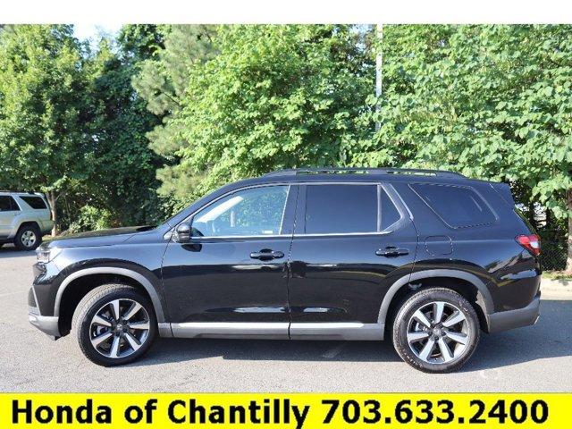 used 2025 Honda Pilot car, priced at $45,750