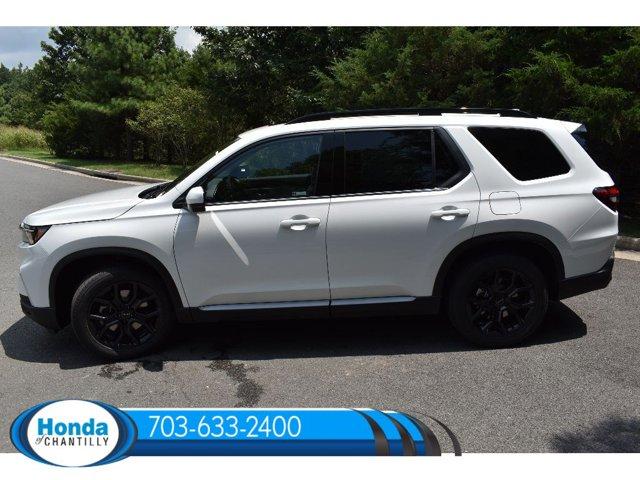 new 2025 Honda Pilot car, priced at $53,405
