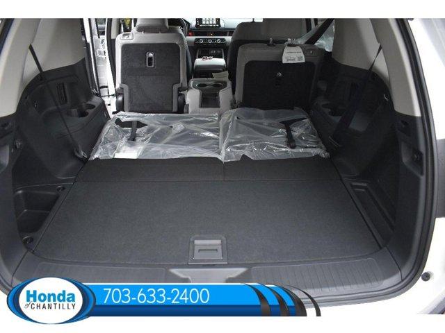 new 2025 Honda Pilot car, priced at $51,550