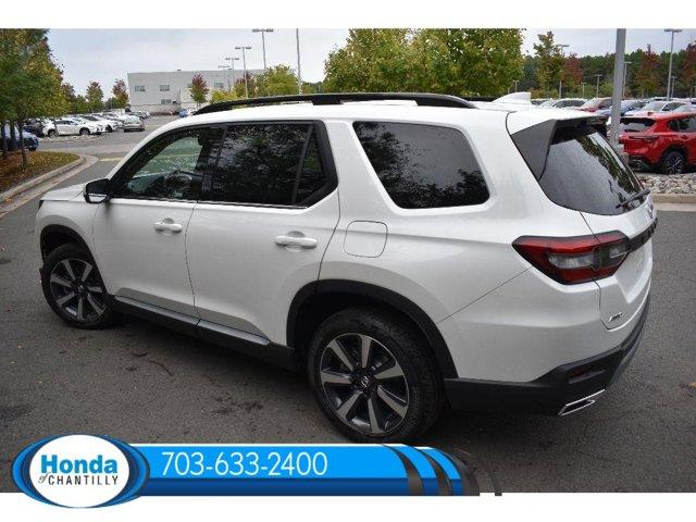 new 2025 Honda Pilot car, priced at $51,550