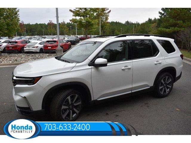 new 2025 Honda Pilot car, priced at $51,550