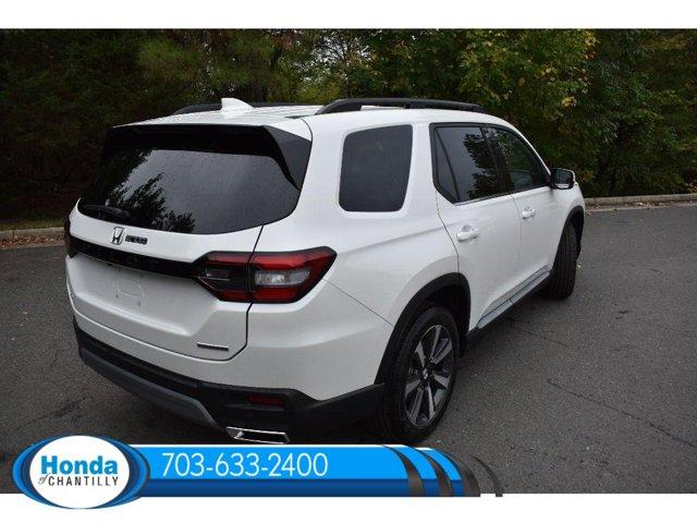 new 2025 Honda Pilot car, priced at $51,550