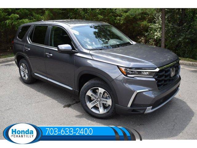 new 2025 Honda Pilot car, priced at $47,050