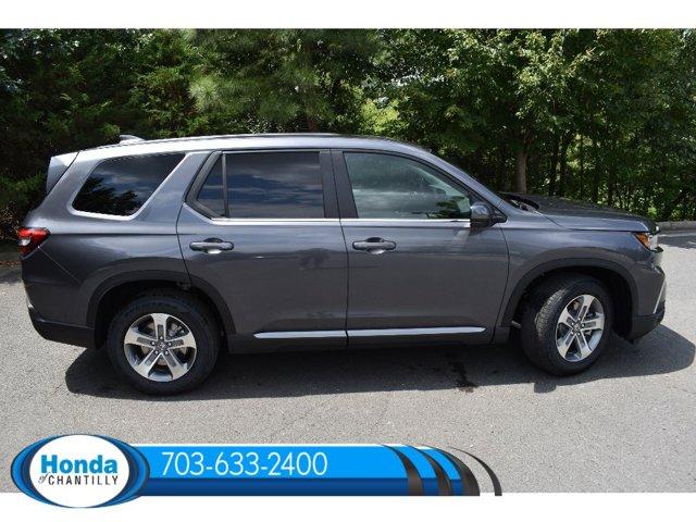 new 2025 Honda Pilot car, priced at $47,050