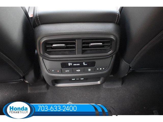 new 2025 Honda Pilot car, priced at $47,050