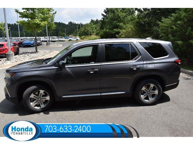 new 2025 Honda Pilot car, priced at $47,050