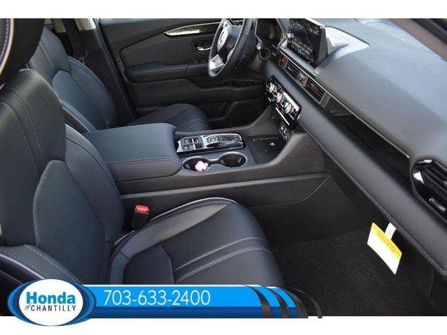 new 2025 Honda Pilot car, priced at $54,985