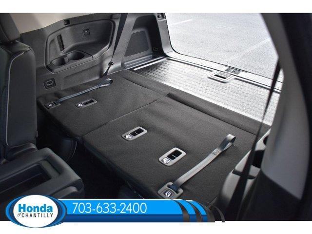 new 2025 Honda Pilot car, priced at $54,985