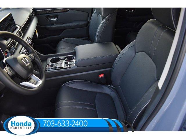 new 2025 Honda Pilot car, priced at $54,985