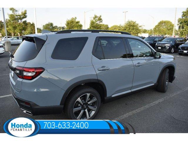 new 2025 Honda Pilot car, priced at $54,985