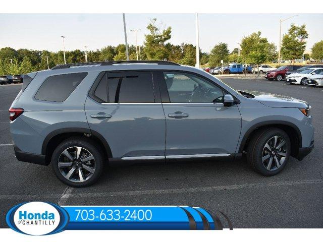 new 2025 Honda Pilot car, priced at $54,985