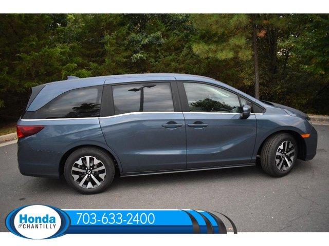 new 2026 Honda Odyssey car, priced at $44,290