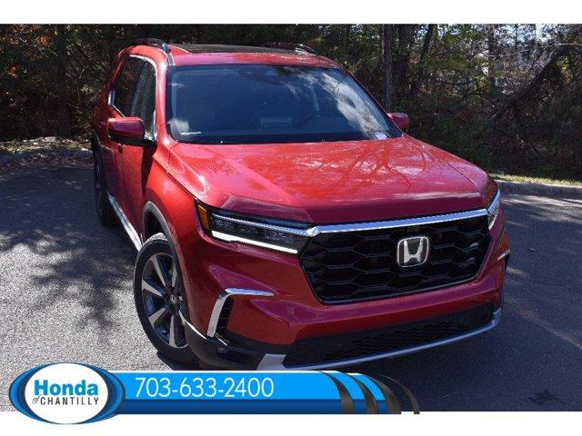 new 2025 Honda Pilot car, priced at $54,930