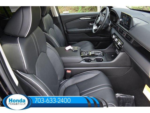 new 2025 Honda Pilot car, priced at $56,250